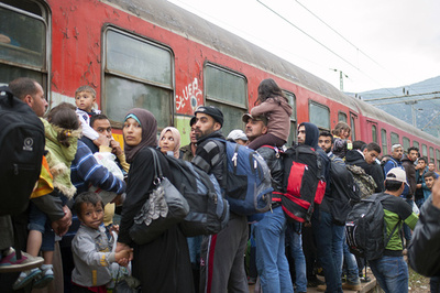 AFP、難民写真の不当使用で仏ベジエ市長を提訴
