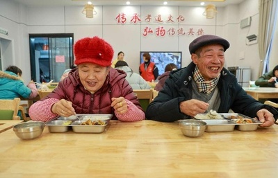 中国人の「平均余命」に見る民生福祉の向上