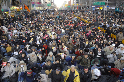 韓米自由貿易協定への反対集会に数千人集まる - 韓国