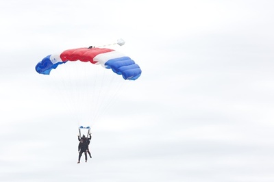 パラシュート無しのスカイダイビングに初成功 米 写真1枚 国際ニュース Afpbb News