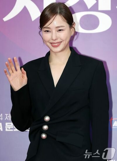 韓流女優に60億ウォンの追徴課税…所属事務所「全額納付、意図的ではない」