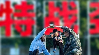 久々の水入らず、チベット自治区の軍人の元に家族訪問