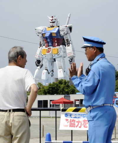 中国の遊園地に「模倣ガンダム」、すでに撤去か