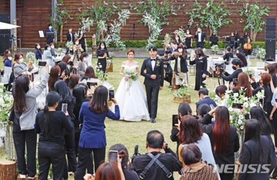 コロナで自然な出会いが難しく…韓国・結婚相談所急増、でも婚姻は増えず