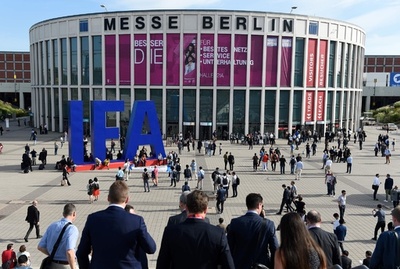 IFA16、「衣類たたむ洗濯機」などに注目 ベルリン