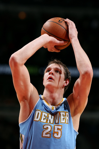 ビッグマン不在のキャブス、ナゲッツからモズコフを獲得