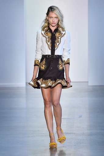 「ジマーマン」19年春夏コレクション発表