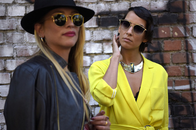 SNS上のスナップ写真で物議、デジタル時代のファッション業界に新たな問題