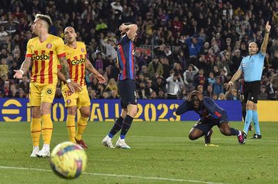 バルサがジローナとドロー レアル黒星に付け込めず