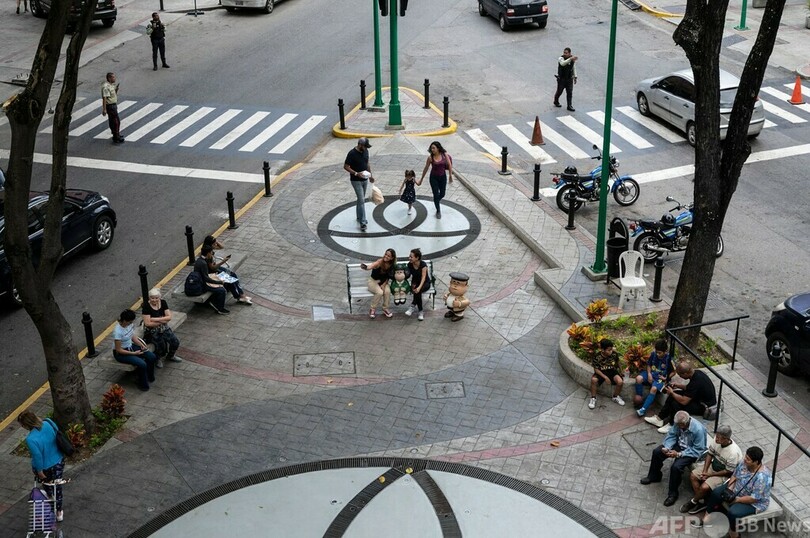 【今日の1枚】マファルダと一緒、感激のあまりキス？ ベネズエラ