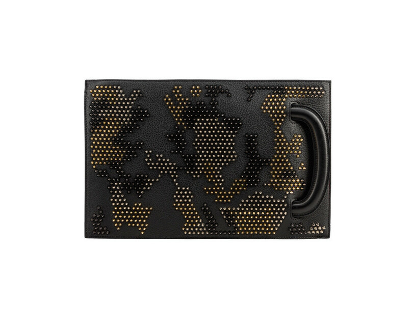 「クリスチャン ルブタン」日本初のメンズ旗艦店オープン