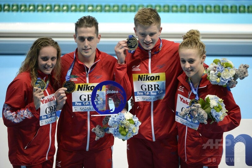 英国が世界記録で混合4ｘ100m優勝 第16回世界水泳 写真4枚 国際ニュース Afpbb News