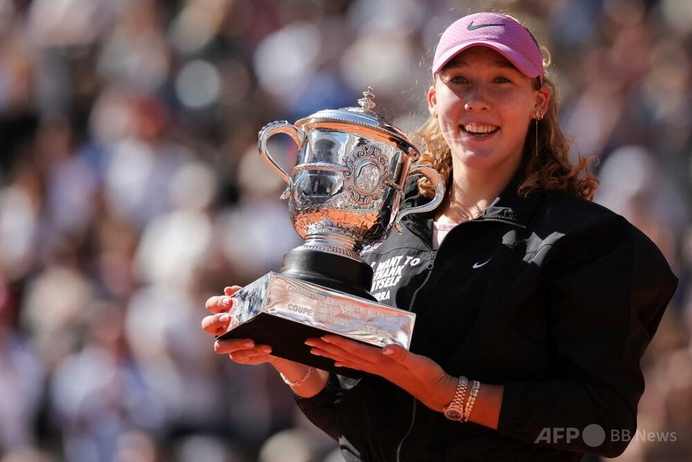 19歳アンドレーワが全仏OP優勝、GS初制覇