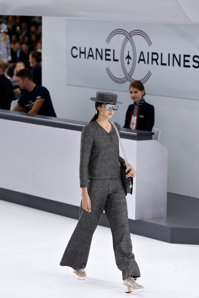 「シャネル」16年春夏コレクション