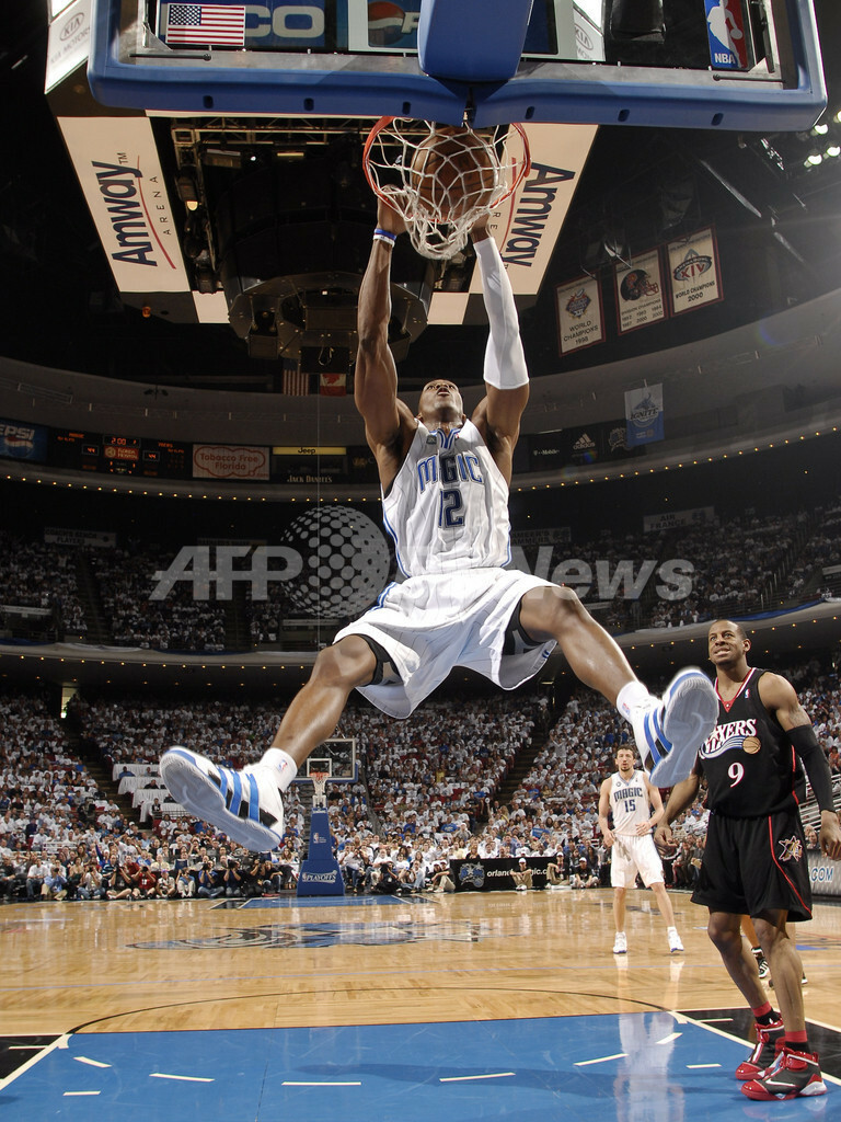 セブンティシクサーズ マジックとの初戦を制す、NBAプレーオフ 写真20