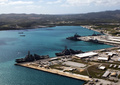 米領グアム・アプラ港の米海軍基地。米国防総省提供（2016年3月5日撮影、資料写真）。(c)AFP/US NAVY/Jeff Landis, Major, USMC (Ret.), Director of Public Affairs/Communications