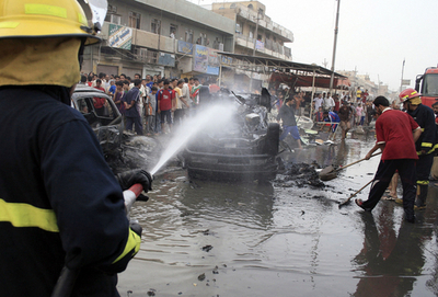 イラクのシーア派地域サドルシティーで自爆テロ、15人死亡