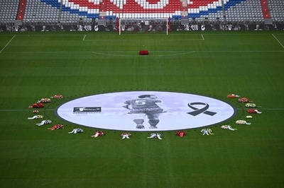 「皇帝」ベッケンバウアー氏に最後の別れ バイエルン本拠地で追悼式