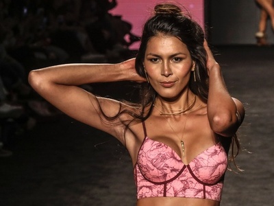 コロンビアモーダ開催、地元デザイナーらが新作発表