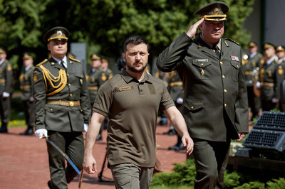 「勝利はわれわれの手に」、侵攻100日の節目 ウクライナ大統領