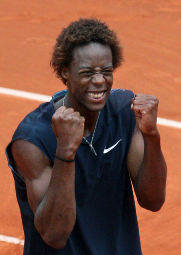 モンフィス フェレールを下し準決勝進出