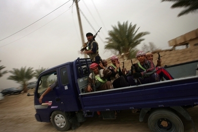 イラク・バグダッドのスンニ派地区で自爆攻撃、少なくとも15人が死亡