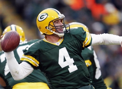 名QBのファーヴ氏、「数え切れない回数」の脳振とうに不安吐露