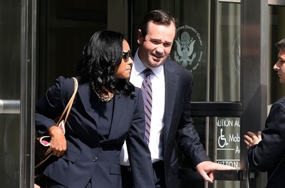 自宅や車、妻の宝石―FIFA元副会長、個人財産で高額保釈金を捻出