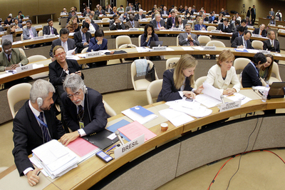 国連人権理、ミャンマー軍事政権に「強い遺憾」の意