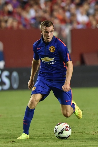 クレバリーがアストン・ビラに期限付き移籍