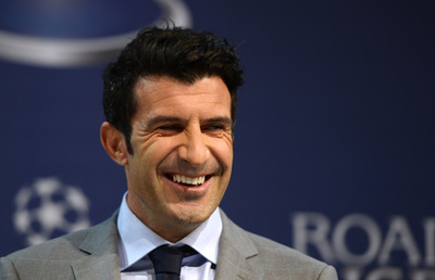 フィーゴ氏がFIFA会長選出馬を表明