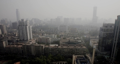 広州郊外で地面に穴、付近5000平方メートルが陥没