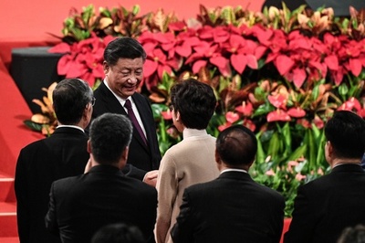 習主席、マカオの「愛国心」を高く評価 返還20周年行事で演説