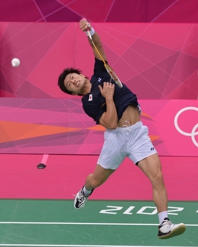 佐々木が大健闘も準々決勝敗退、バドミントン男子シングルス