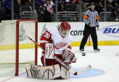 レッドウィングス キングスを降し3連勝