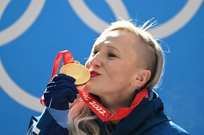 新種目のボブスレー女子1人乗り、ハンフリーズが金 北京五輪