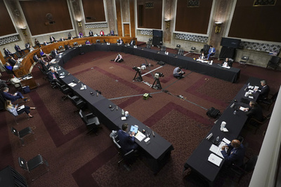 米下院、議員の代理投票認める法案可決 新型コロナ危機の間のみ