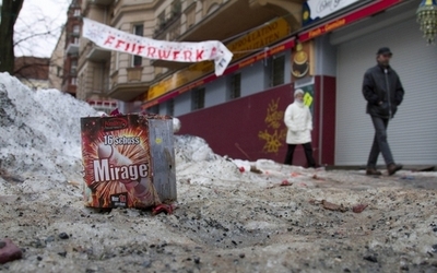 飛び降り自殺の着地点はごみの山、男性が命拾い 米国