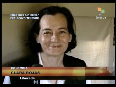 解放されたロハスさんら、カラカスに到着、ベタンクール氏に関する情報はなし