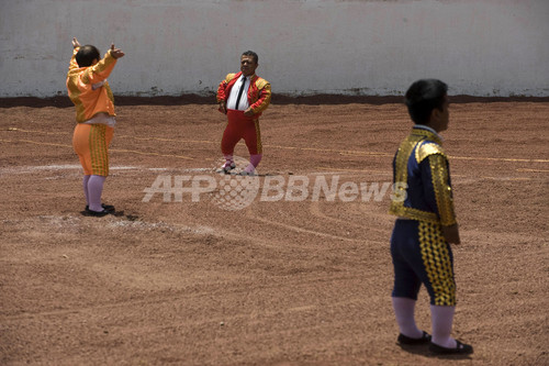 低身長の闘牛士たち 華麗な身のこなしを披露 メキシコ 写真18枚 ファッション ニュースならmode Press Powered By Afpbb News