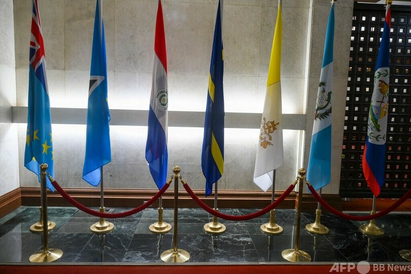 ナウル、台湾と断交 中国と国交樹立へ