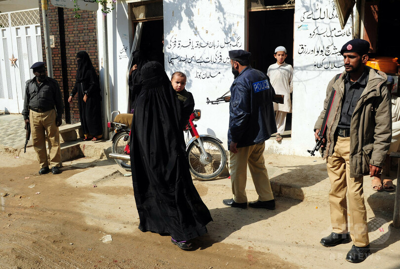 女性を狙った連続襲撃事件 これまでに11人被害 パキスタン 写真1枚 国際ニュース Afpbb News
