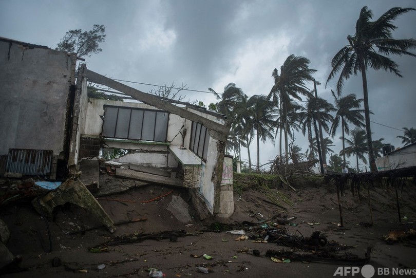 ハリケーン「グレース」、子ども5人含む8人死亡 メキシコ