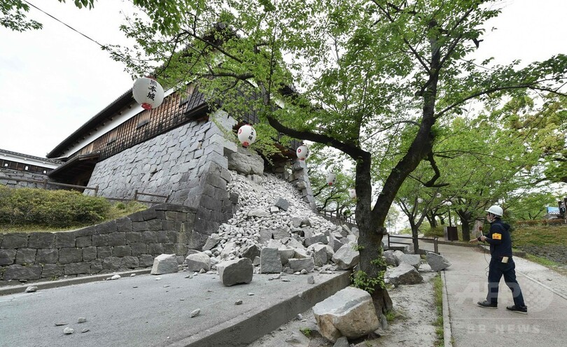 14日からの地震の死者35人に、避難者9万人以上 熊本