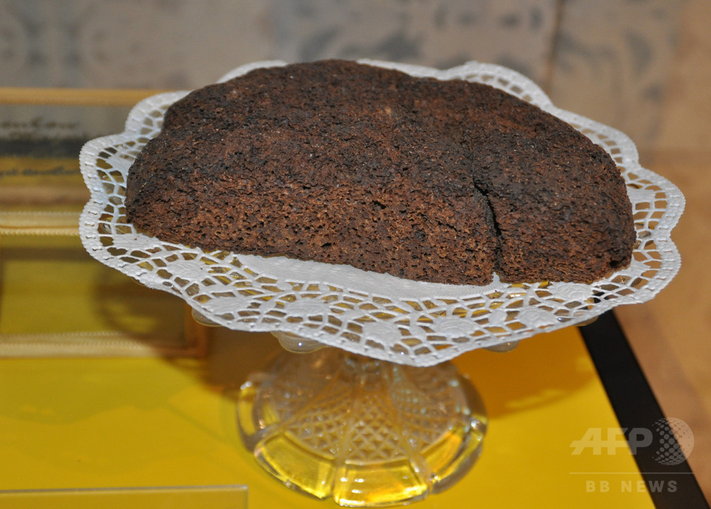 皇后エリザベートに贈られた118年前のケーキ、イタリアで展示 皇后エリザベートに贈られた118年前のケーキ、イタリアで展示