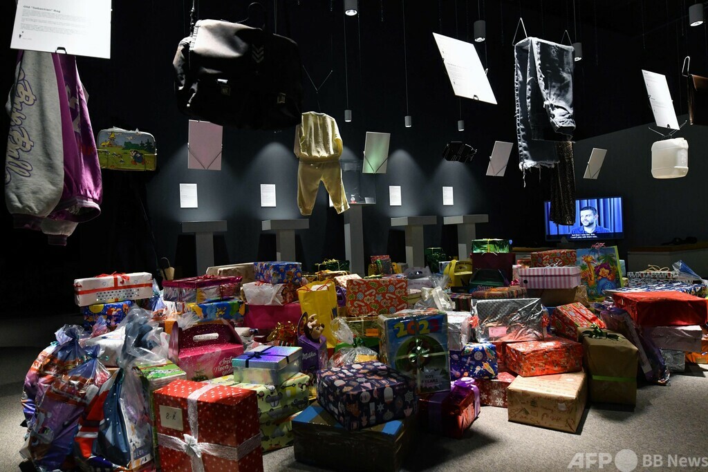 ボスニア紛争時受けた「親切をリレー」、ウクライナの子どもに贈り物 写真8枚 国際ニュース:AFPBB News