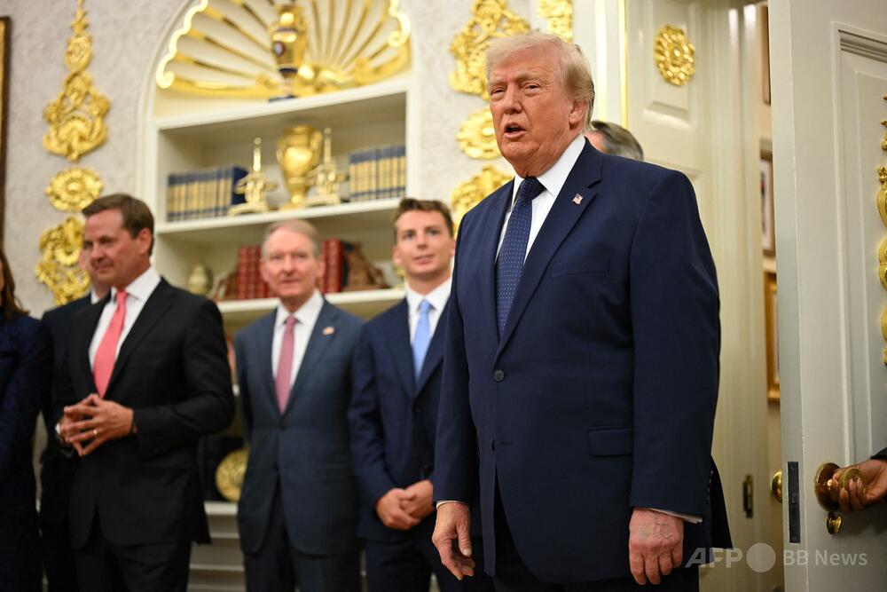 トランプ氏、FIFA会長にバログン退場処分見直し要請も「指示せず」と強調
