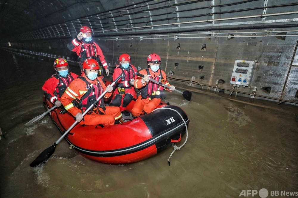中国、英BBCを「フェイクニュース」と非難 中部の洪水報道で