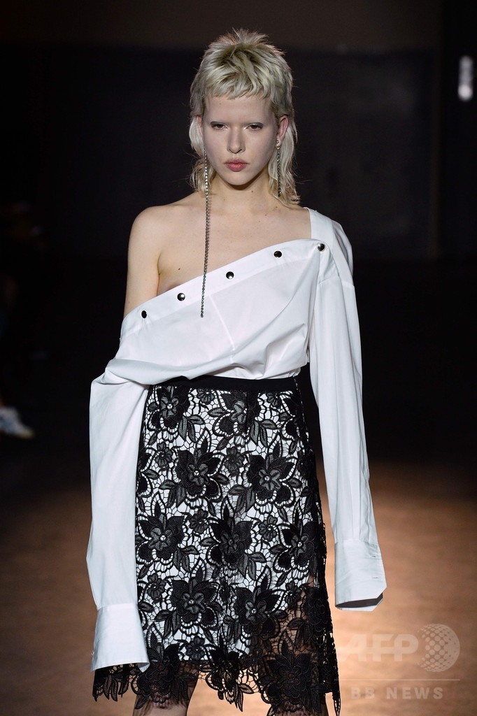 「ルッツ」17年春夏