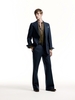 イヴ・サンローラン（Yves Saint Laurent）08/09年秋冬メンズコレクションより。(c)Yves Saint Laurent